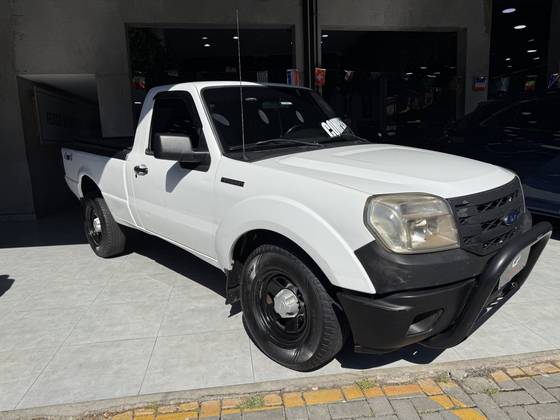FORD RANGER 3.0 XL 4X4 CS TURBO ELECTRONIC DIESEL 2P MANUAL FORD RANGER 3.0 XL 4X4 CS TURBO ELECTRONIC DIESEL 2P MANUAL